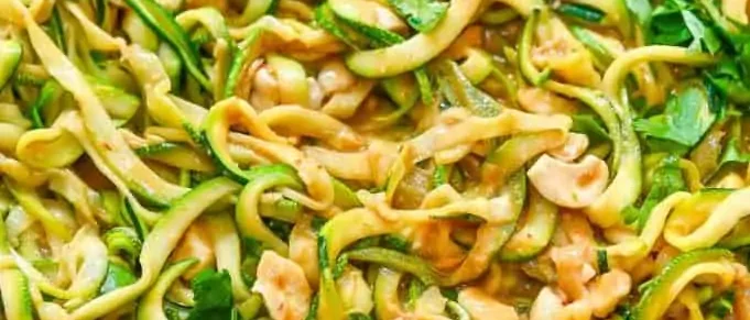 Zucchini noodles with cashew cream (Image Credit Cookitoria)